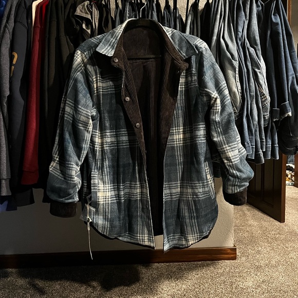 Reversible jacket - Picture 5 of 6